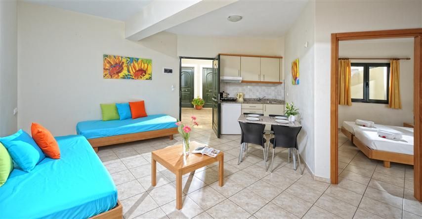 Kristalli Hotel Apartments Malia Eksteriør billede