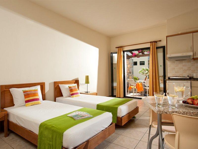Kristalli Hotel Apartments Malia Eksteriør billede