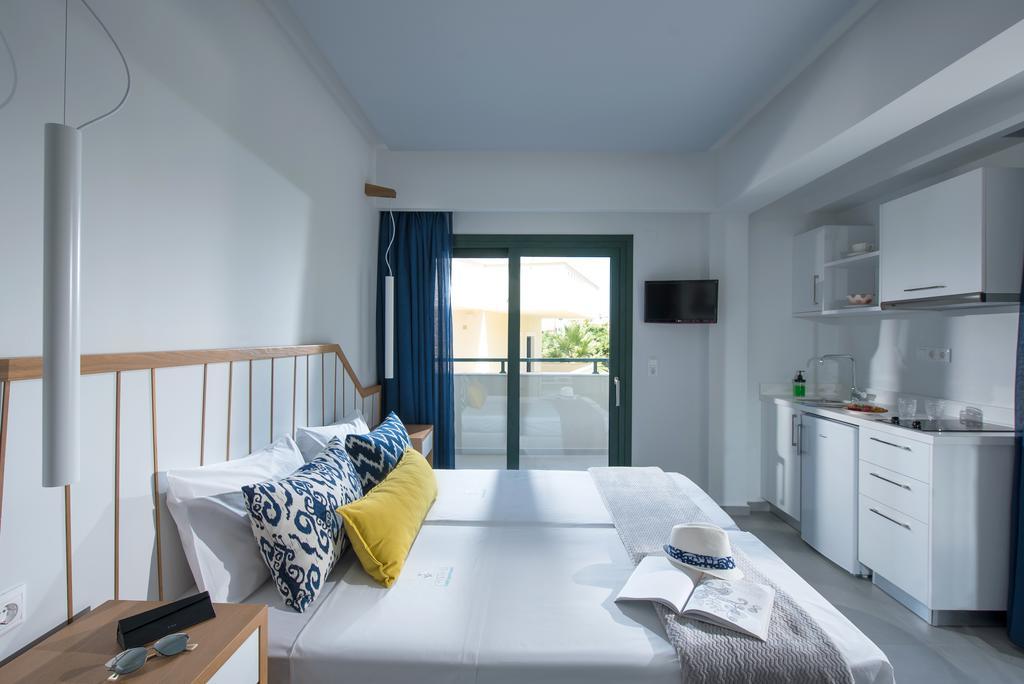 Kristalli Hotel Apartments Malia Eksteriør billede