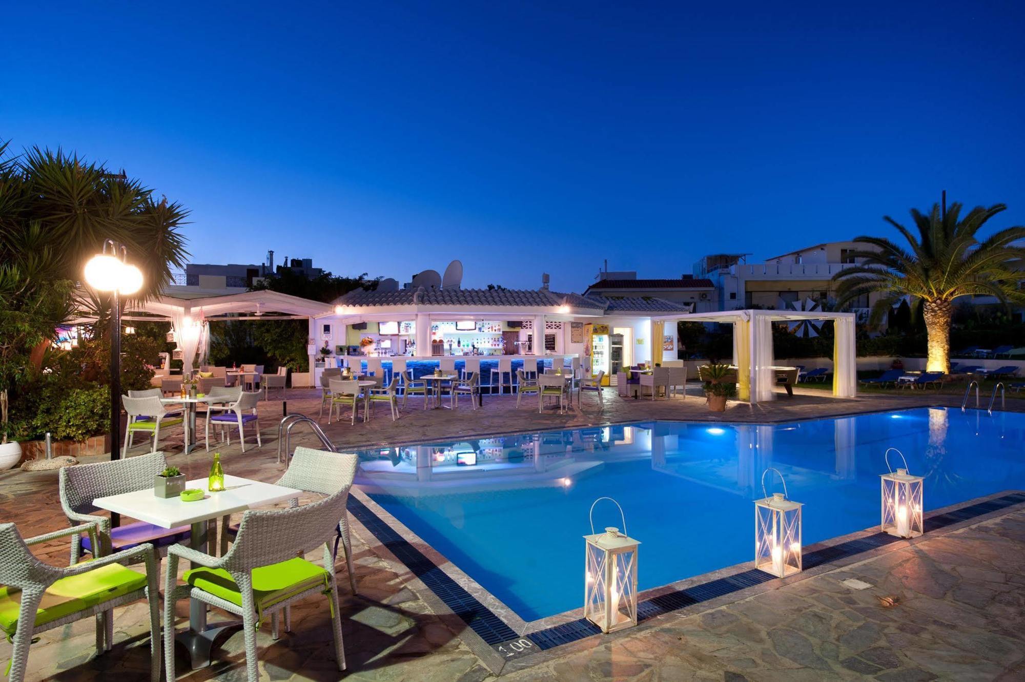 Kristalli Hotel Apartments Malia Eksteriør billede