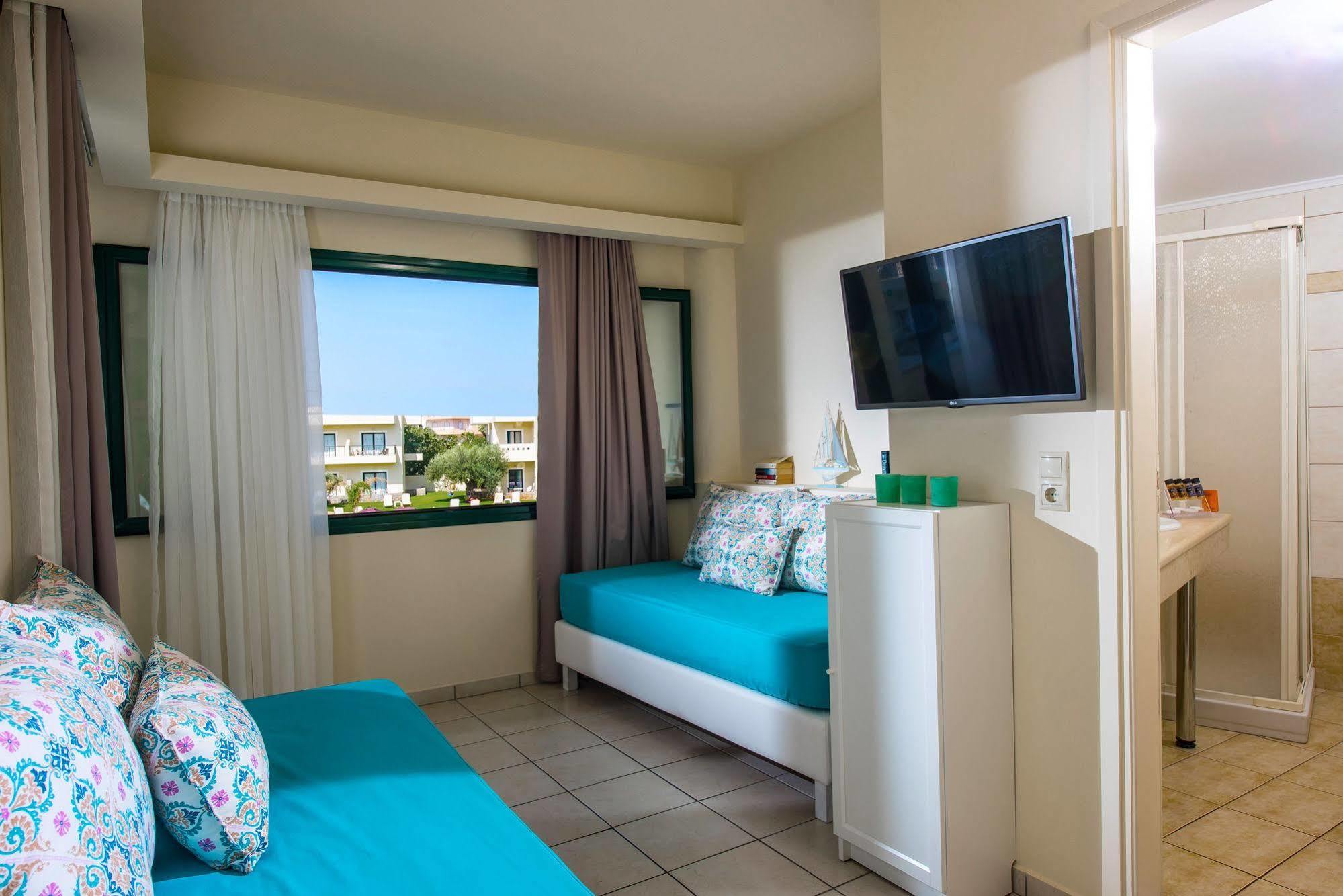 Kristalli Hotel Apartments Malia Eksteriør billede